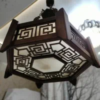 لوستر چوبی طرح اورانوس