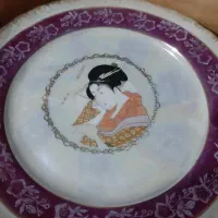 ظروف  قدیمی  و انتیک