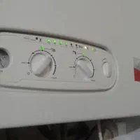 تعمیر تخصصی انواع آبگرمکن و پکیج دیواری در محل