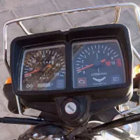 موتوراحسان‌125‌درحدخشک‌