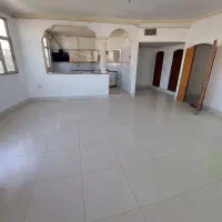 اپارتمان دوخوابه طبقه اول تک واحدی غرق نورتمیز