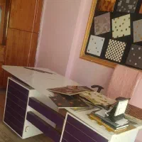 خانم جهت امور دفتری و فروش