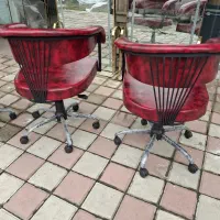 صندلی گیتاری|آرایشگاه و سالن‌های زیبایی|رشت, امین الضرب|دیوار