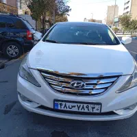 هیوندای سوناتا وای اف ۲۰۱۳