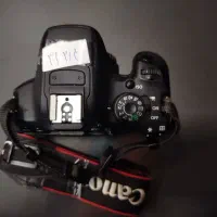 دوربین عکاسی 700d کاملا سالم