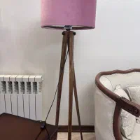 آباژور ایستاده چوبی