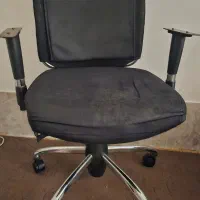 صندلی چرخدار جک دار