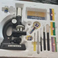 میکروسکوپ دانش اموزی