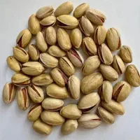 پسته احمد آقایی و اکبری و کله قوچی