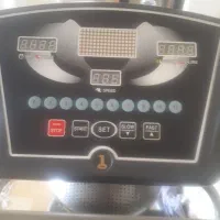 تردمیل فلکسی فیت دارای دستگاه ویبره شکم کاملاسالم