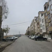 75 متر زمین نزدیک به ساخت