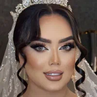 آموزش و خدمات میکاپ و شینیون و ناخن و اصلاح و...|خدمات آرایشگری و زیبایی|مشهد, نوید|دیوار