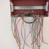 برقکاری و رفع عیب ساختمان
