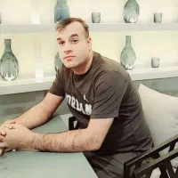 نیازمند شغل سریداری هستم