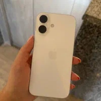 آیفون 16 نرمال سفید بدون نقطه iphone 16 normal
