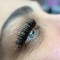 خدمات زیبایی مژه وابرو