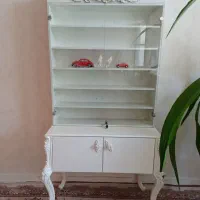 میز کار ناخن کاری و ویترین لاک
