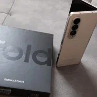 z fold4 گوشی زدفولد