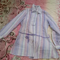 تعدادی مانتو وشومیز . پول لازم هستم.