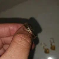 یک حلقه طلا گم شده