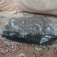 شال مشکی|لباس|ری, دیلمان|دیوار