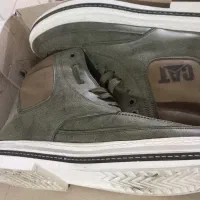 کفش|کیف، کفش، کمربند|رباطکریم, رباطکریم|دیوار