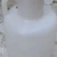 تعدادی دبه ۲۰کیلویی