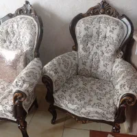 مبل سلطنتی