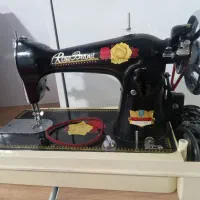 چرخ خیاطی درحد سالم رز