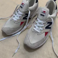 کتونی نیوبالانس