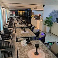 میز و صندلی