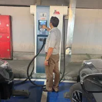 نصب و اجرای ایستگاه شارژ خودرو برقی (خانگی و صنعتی