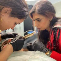 آموزش صفر تا۱۰۰ آرایش دائم +تخصص ادیت وتولید محتوا|خدمات آموزشی|ارومیه, |دیوار