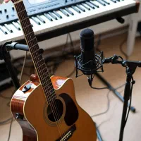 اموزش اکادامیک گیتار پاپ