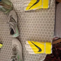 دستکش دروازبانی ویپور و کفش دکاتلون ترکیه