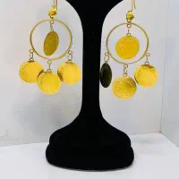 دوعدد گوشواره شیک 6درصد 600بالای تابلو