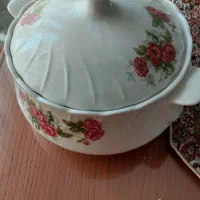 سرویس ۶ نفره گل سرخی در حد نو|ظروف سرو و پذیرایی|تهران, پونک|دیوار