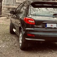 ۲۰۶ در حد مشکی ۸۳