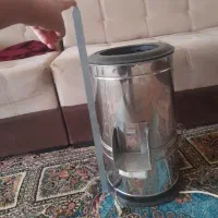 سبزی خرد کن و سینگ ظرفشویی و آبچکان
