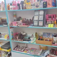 تخفیف ۵۰ ٪لوازم ارایشی همه یکجا زیر قیمت خرید