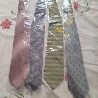 تعدادی کلاه امریکایی اصل وکراوات نو بفروش میرسد|لباس|فیروزآباد (فارس), |دیوار