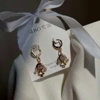 گوشواره بدلیجات