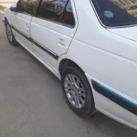 پارس تیوفایو۴۰۲