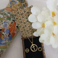 نیم ست ودستبند رنگ ثابت