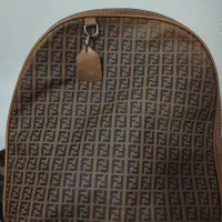 کفش و کیف مدرسه