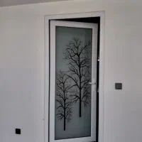 تولید انواع درب و پنجره upvc