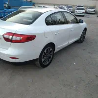 رنو فلوئنس اتومات فول، مدل 2015 E4، بدون رنگ