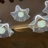 لوستر|لوستر و چراغ آویز|تهران, گلستان (شهرک راه آهن)|دیوار