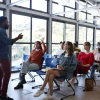 جذب استاد برای تدریس در آموزشگاه فنی و حرفه ای