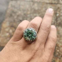 موزانایت سبز